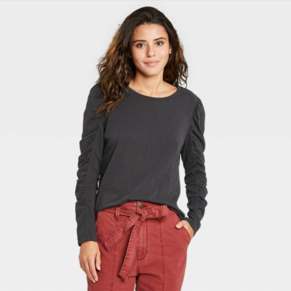 Like New! Grey Ruched Long-Sleeve Tee